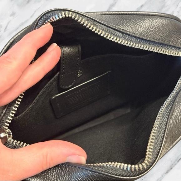 COACH Charles Flight Bag Mens Black Calf Leather F54782 Shoulder Crossbody NWOT - Picture 7 of 10